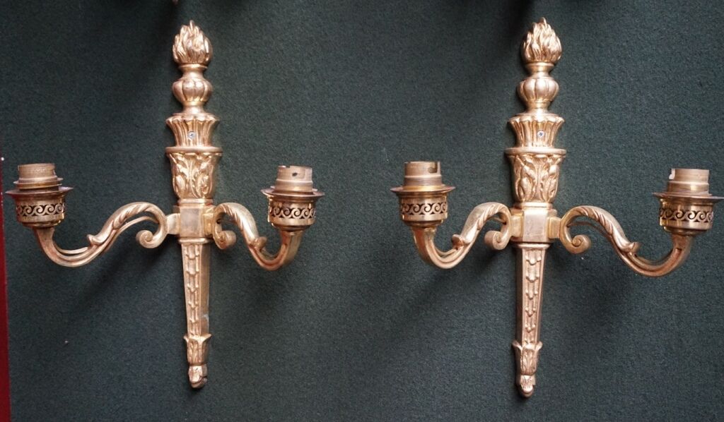 Pair of wall lamps