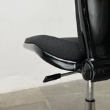 Vintage swivel office chair Supporto Series by Frederick Scott for Hille, 1970s