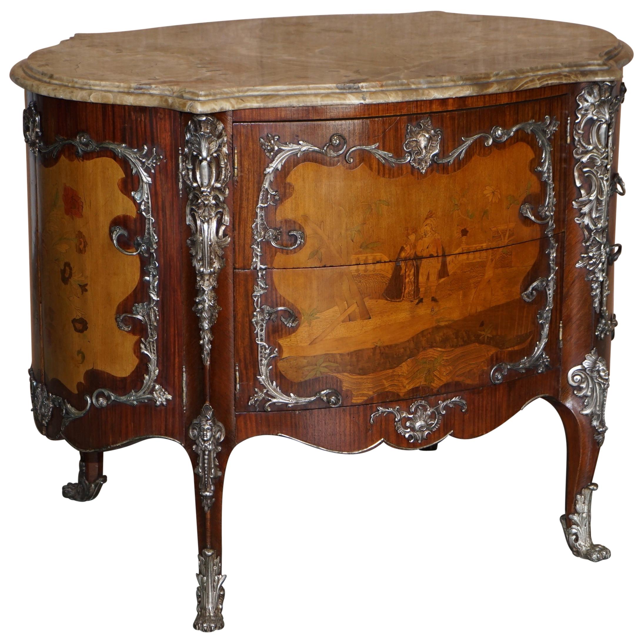 Buffet rare Germain Landrin vers 1750 en marbre et kingwood
