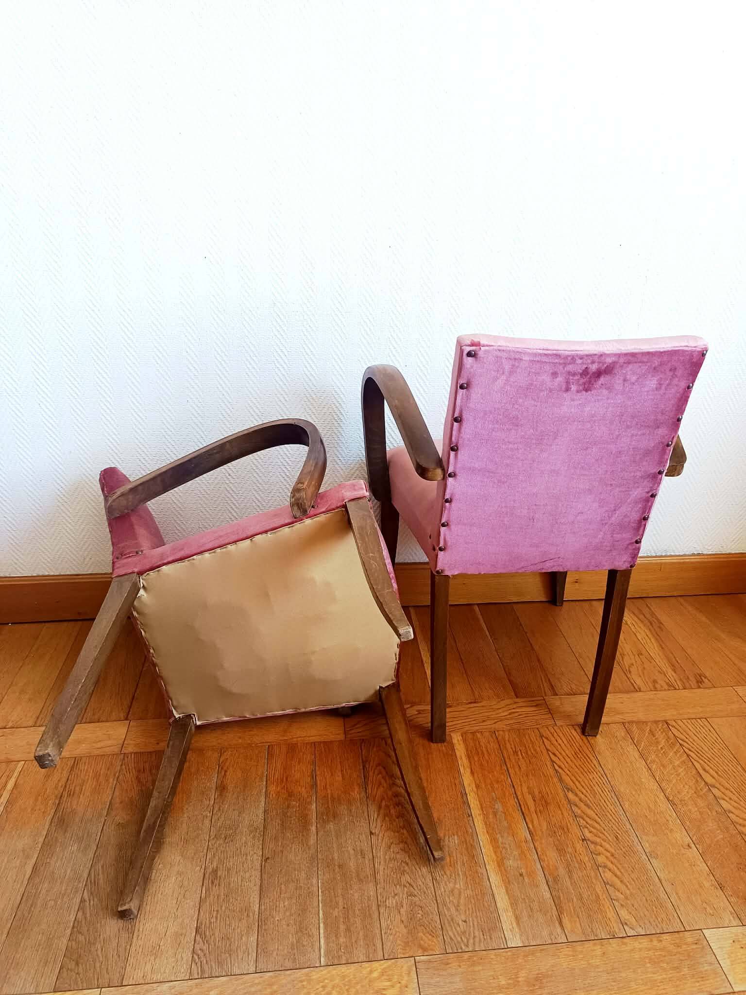 Paire de fauteuils moustache velours rose art déco