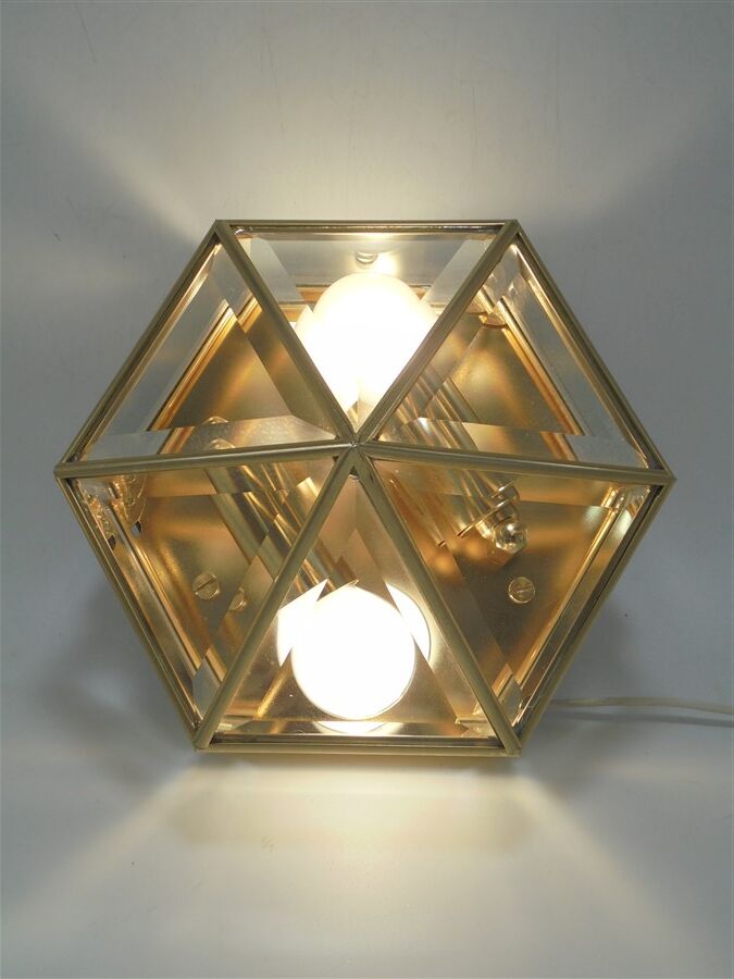 Ceiling light