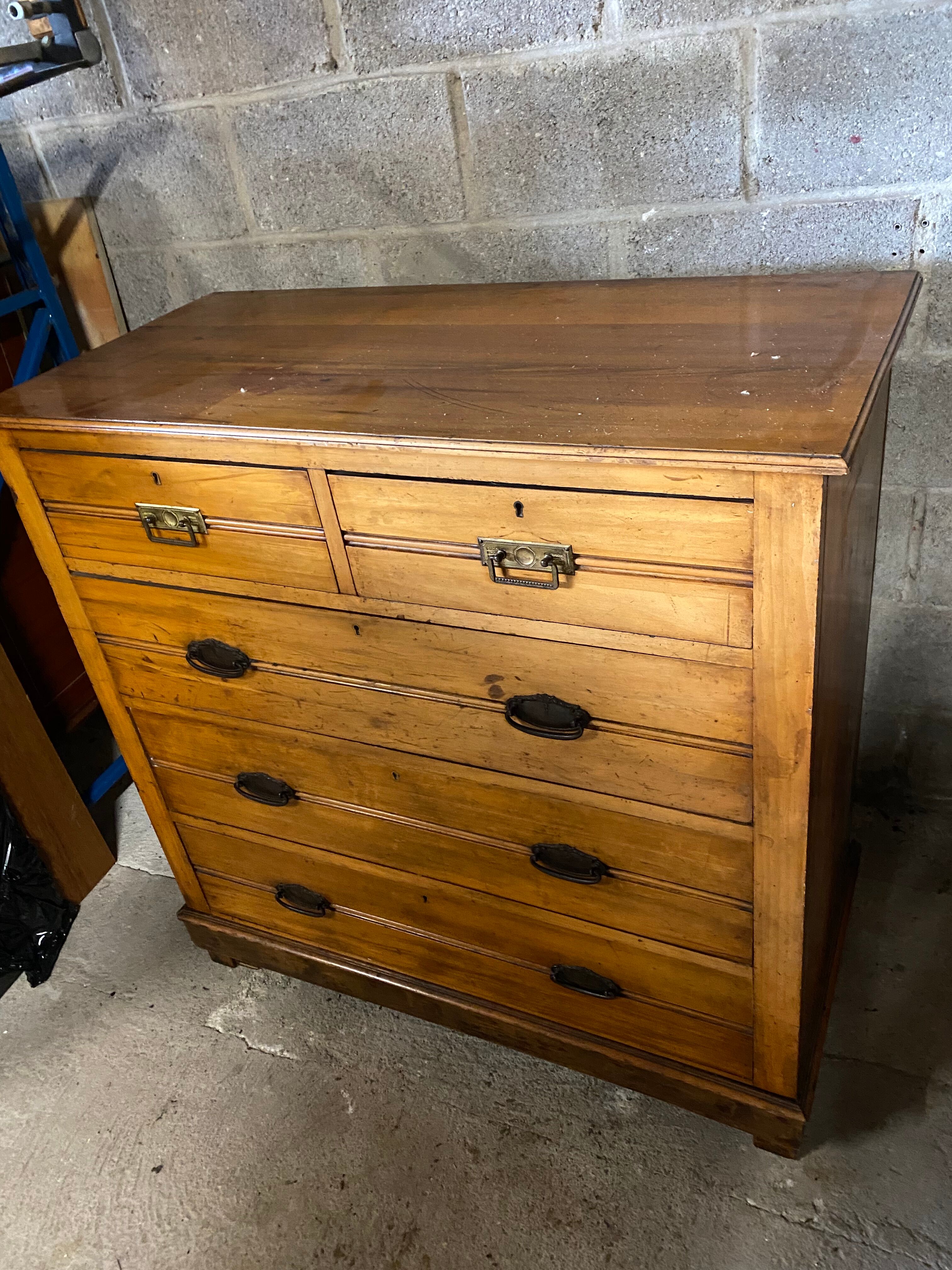 Vintage chest of drawers