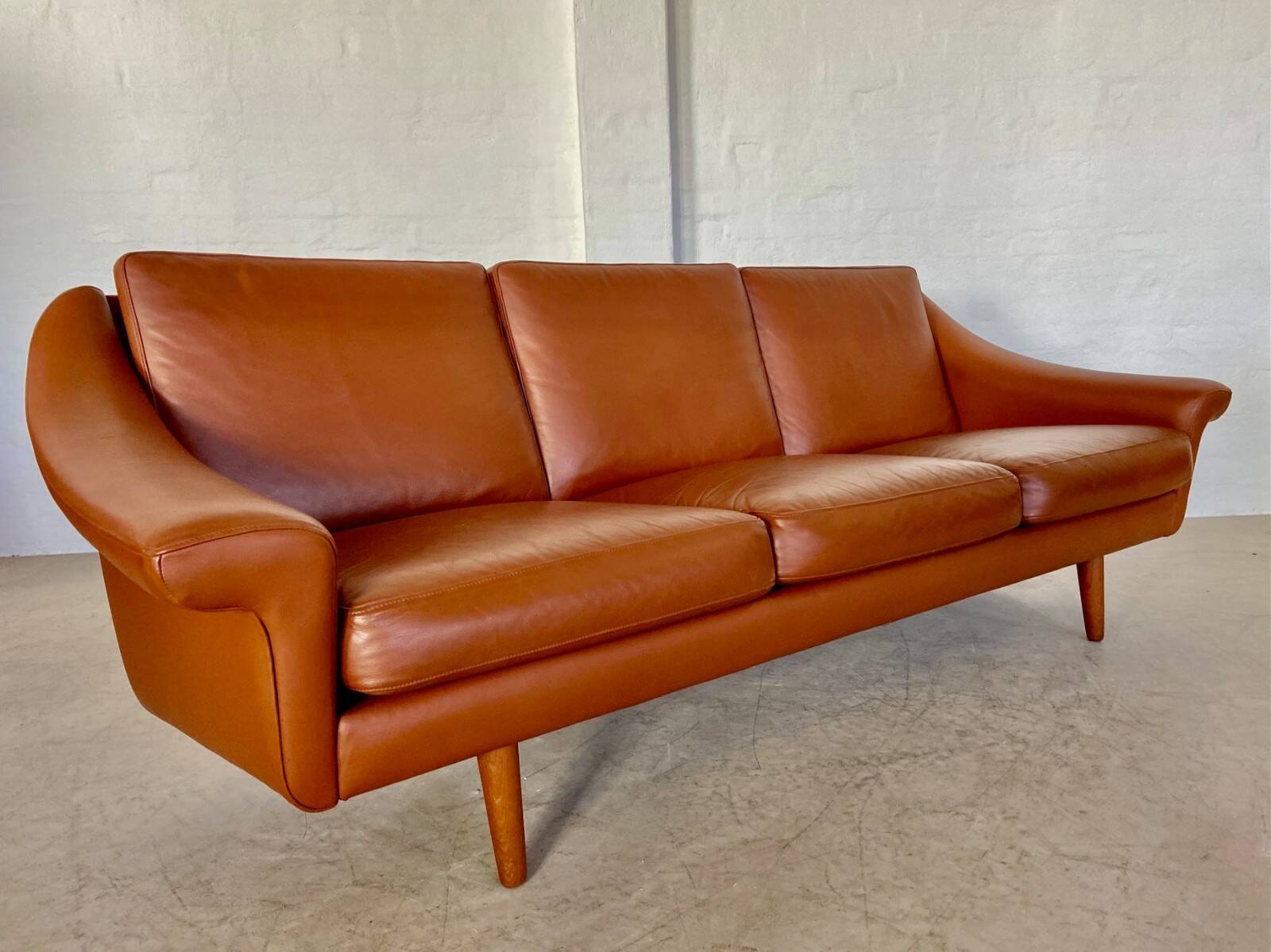 Vintage Danish mid-century Aage Christiansen (Matador) cognac leather sofa 60s