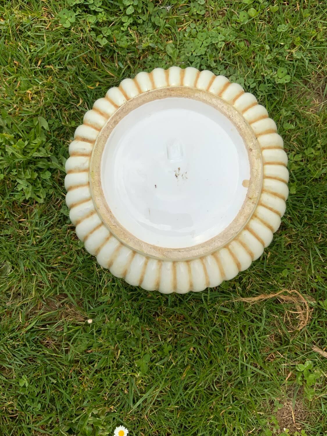 Vintage hand-painted flower pot