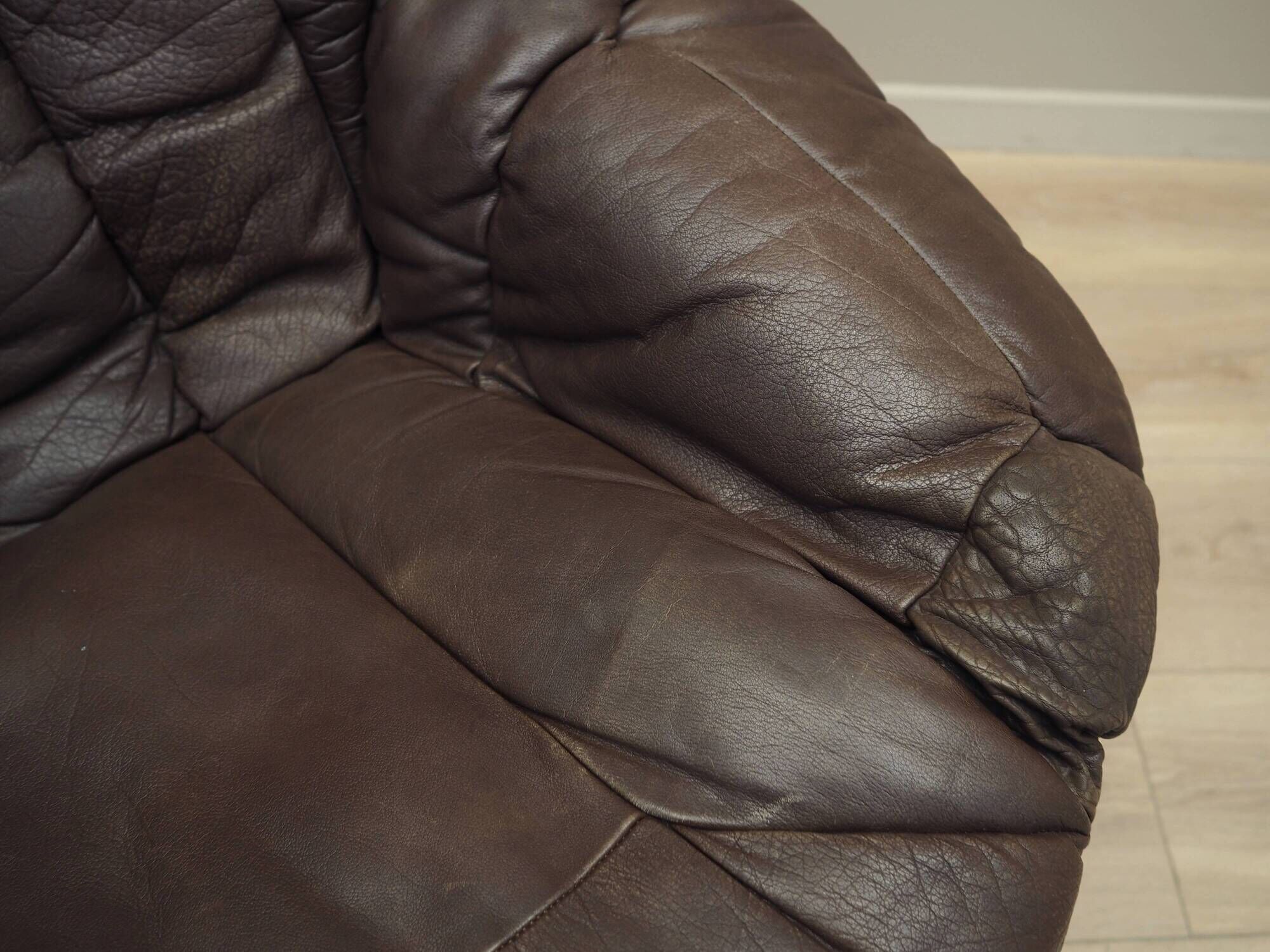 Leather swivel armchair, Danish design, 1960s, designer: H.W. Klein, manufacture: Bramin