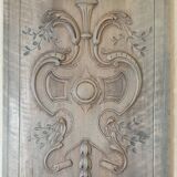 Grand fronton, panneau ancien en bois de noyer sculpté, élément mural