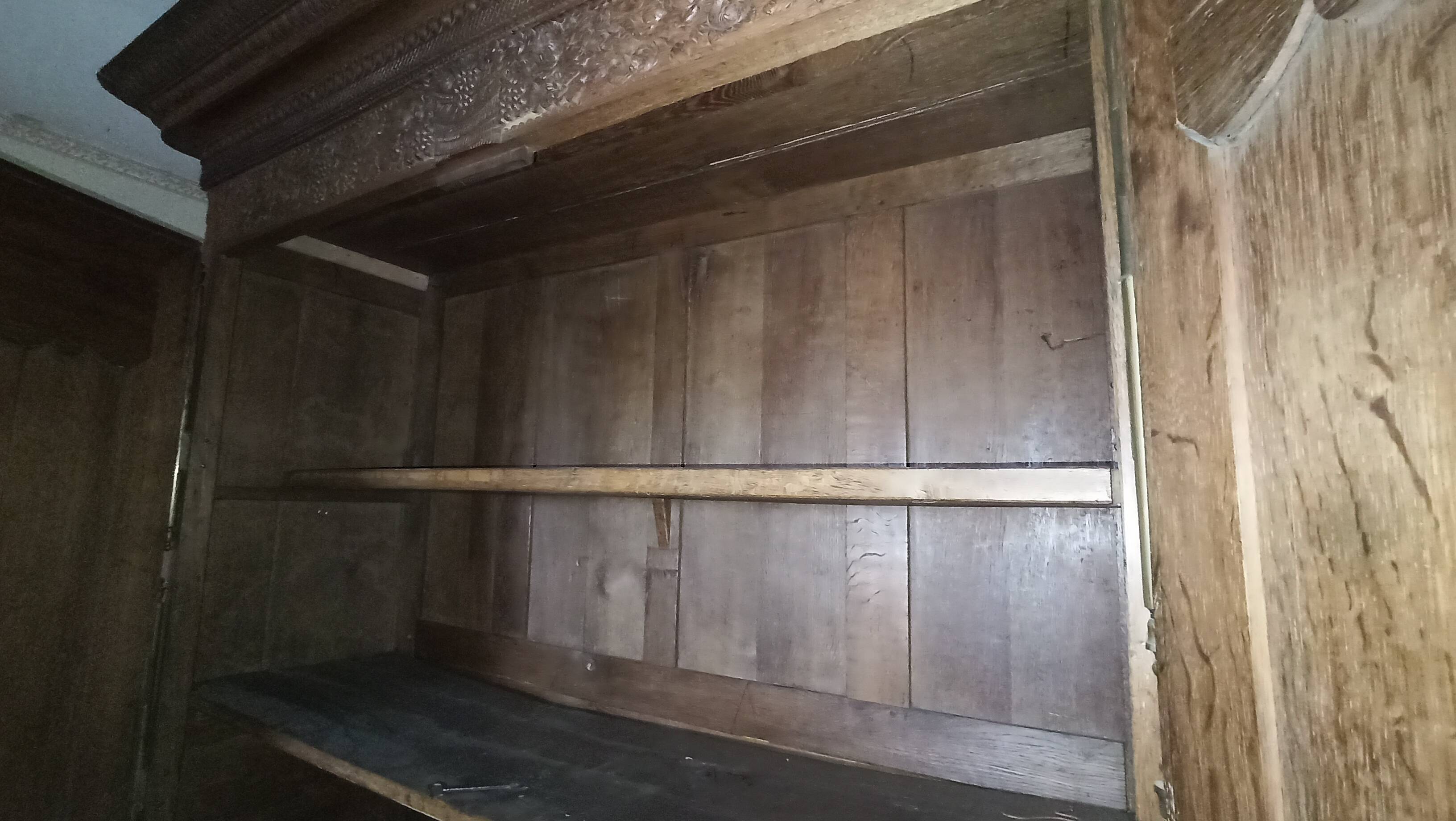 Armoire Granvillaise