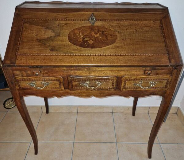 Secrétaire décors florale