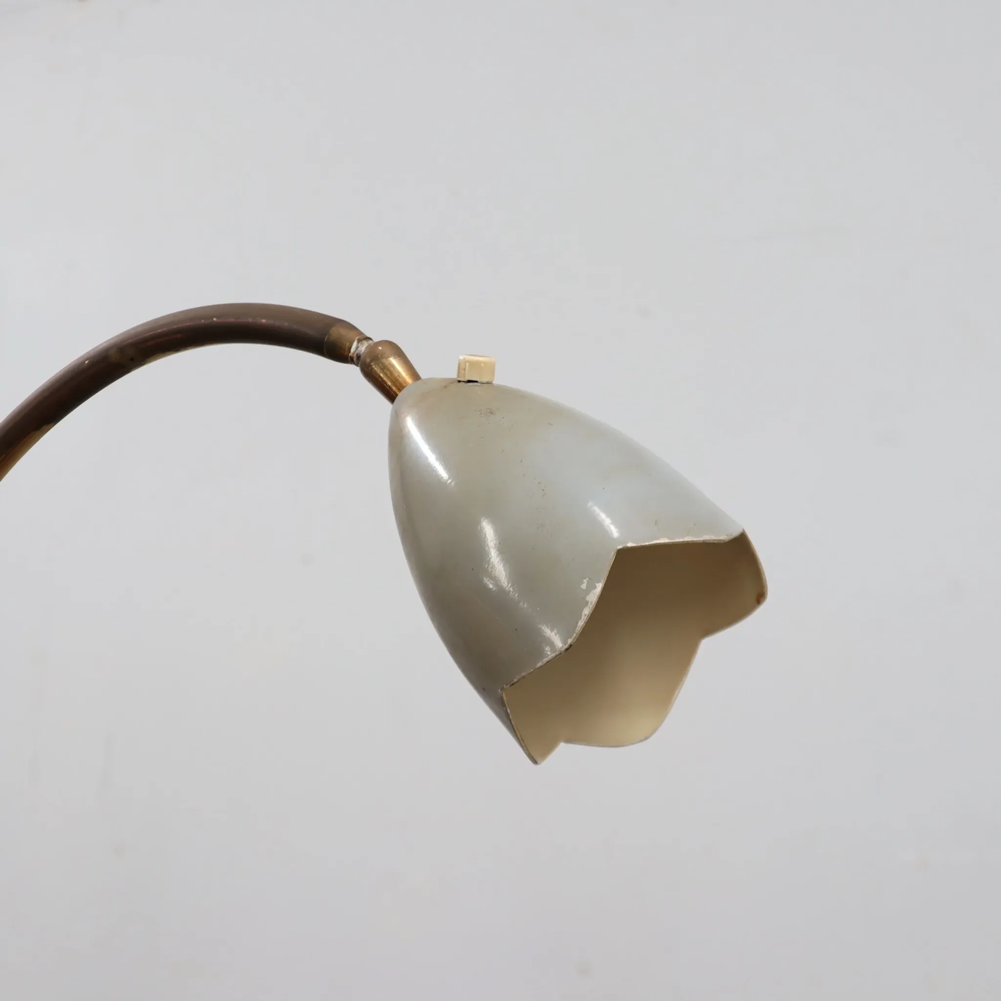 1950s Italian Biancardi e Jordan brass floor lamp