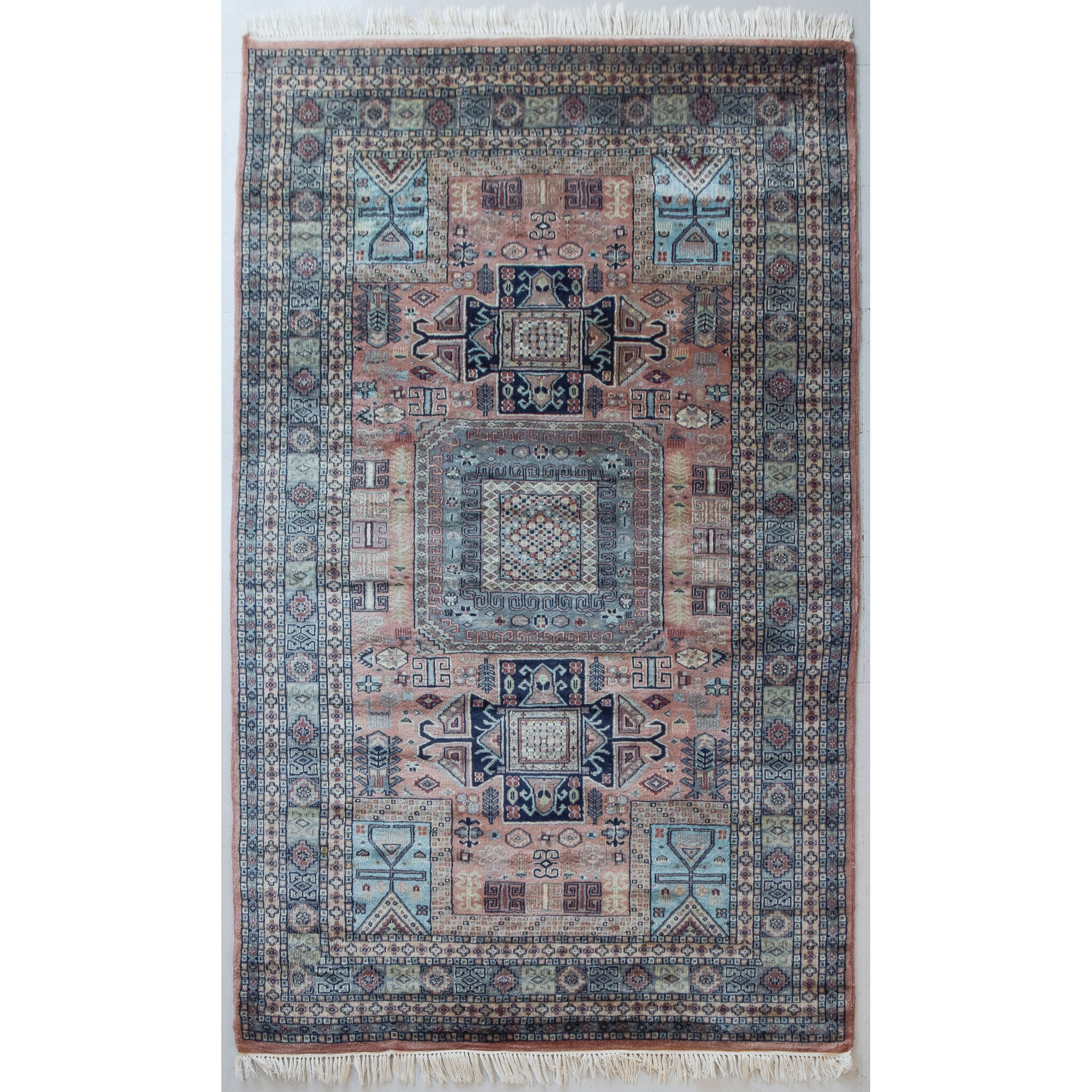 Handmade Rug from Pakistan