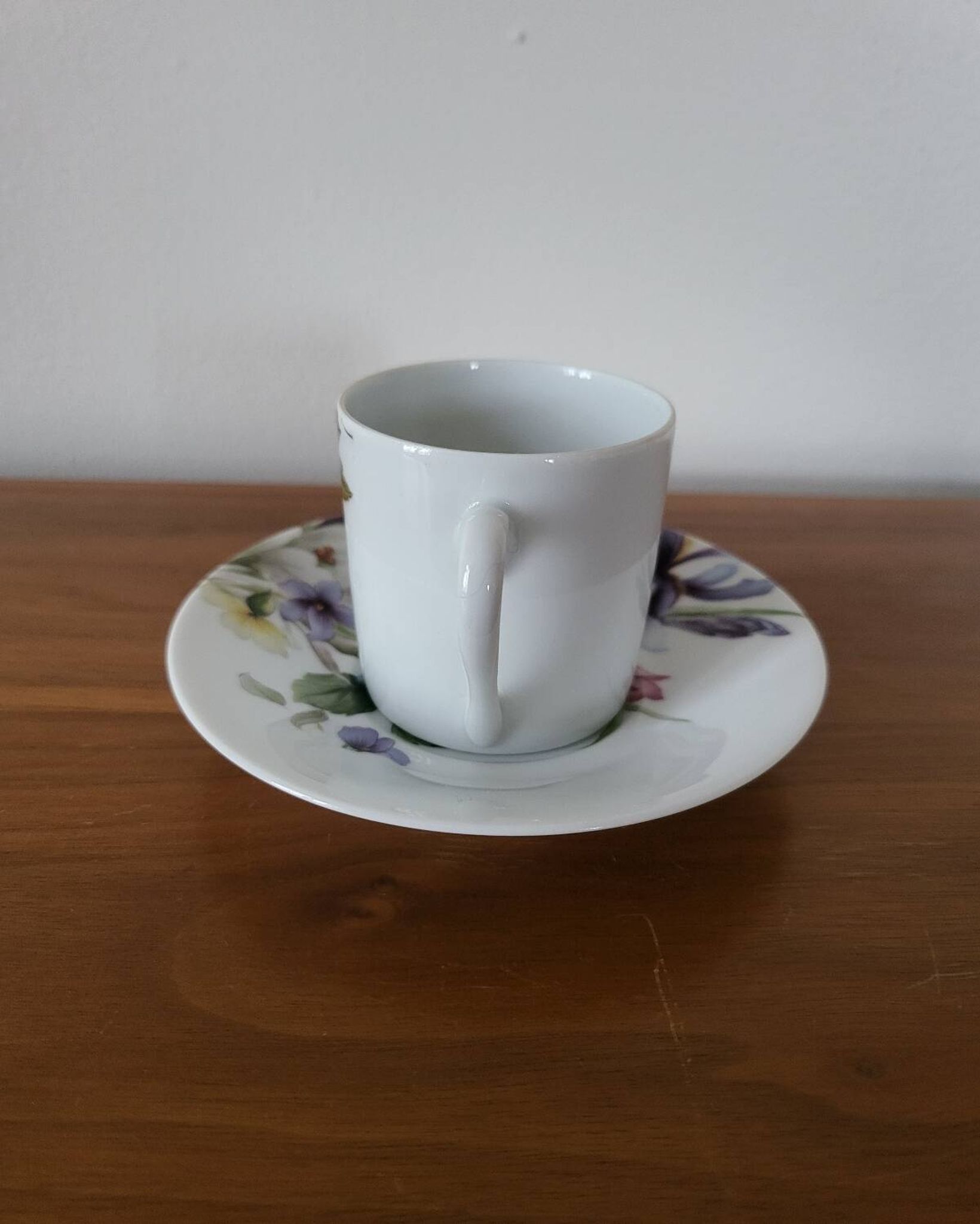 Porcelain Coffee Cup Bill Goldsmith Limoges "Victoria"