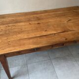 Large vintage farmhouse table from the 50s in solid wood (oak)