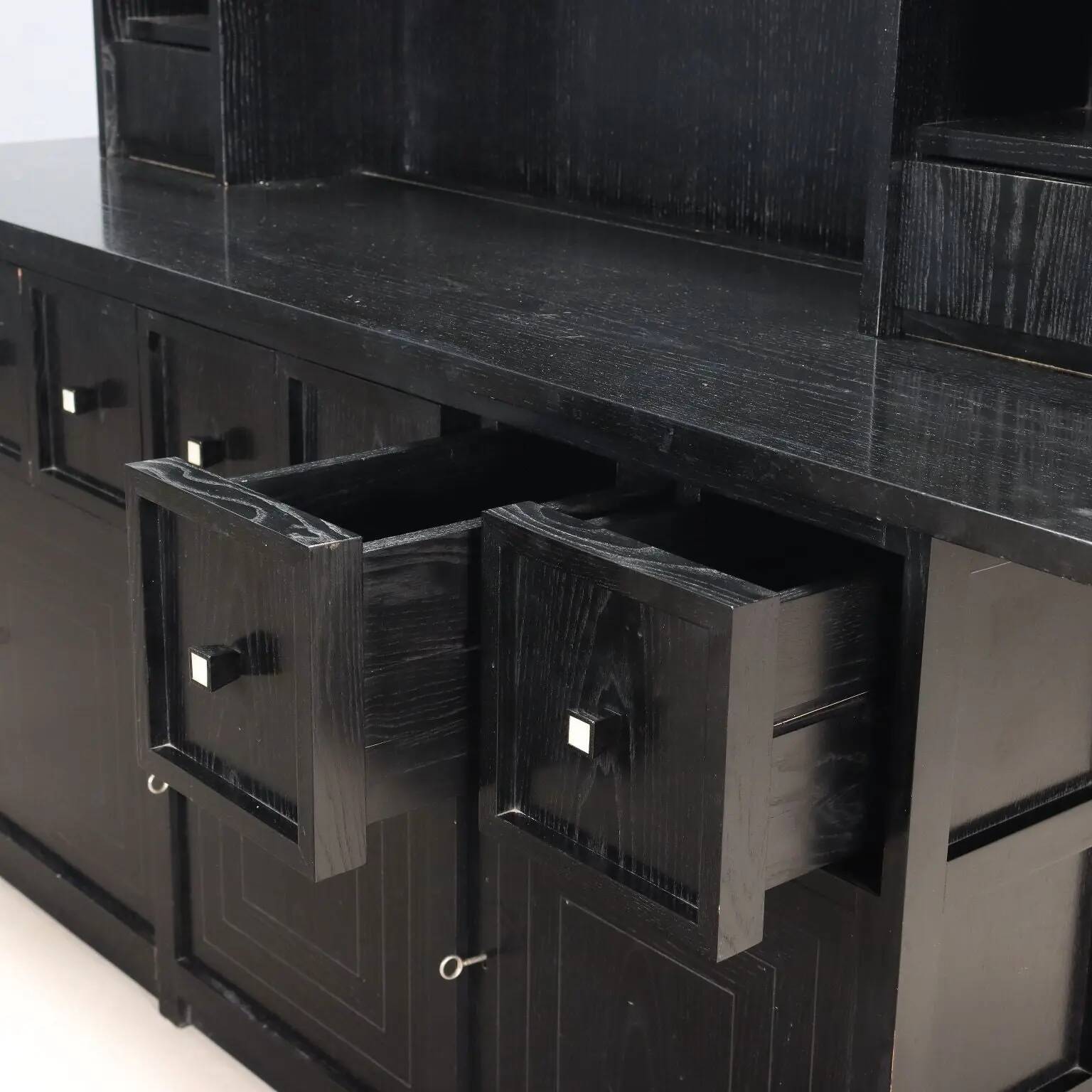 Vintage buffet Cassina design Charles Rennie Mackintosh 1980s