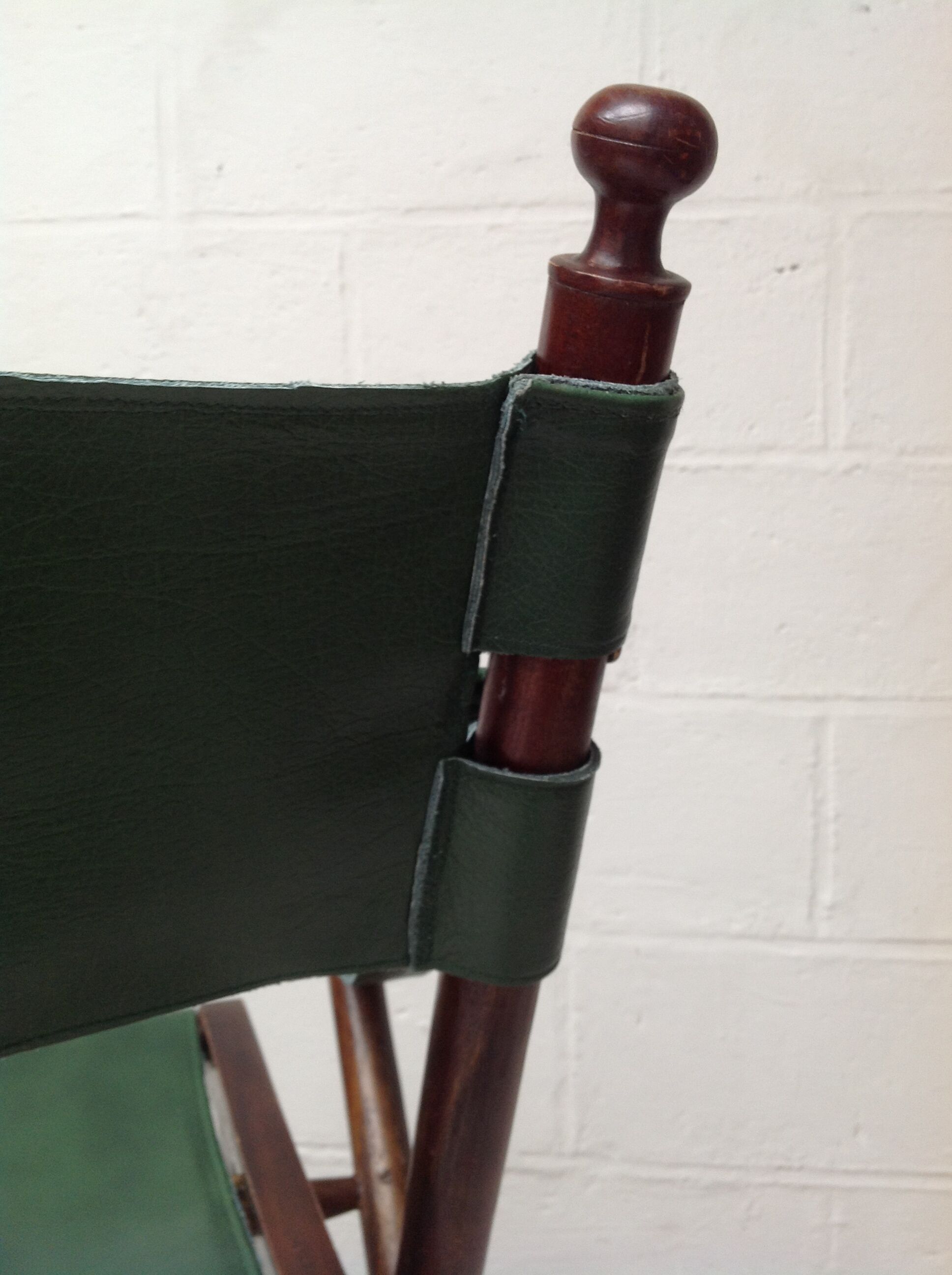 Fauteuil pliant ancien bambou et cuir