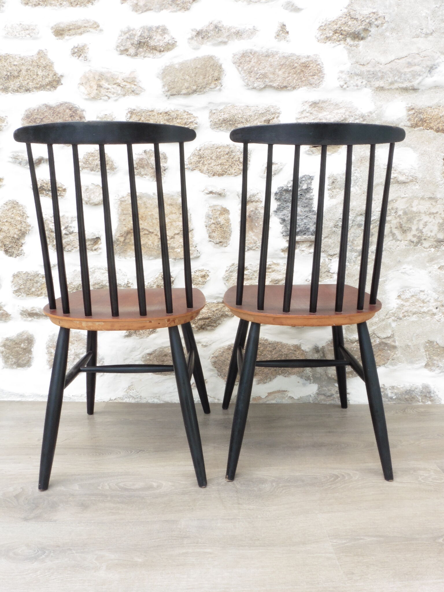 Pair of Fanett Tapiovaara chairs