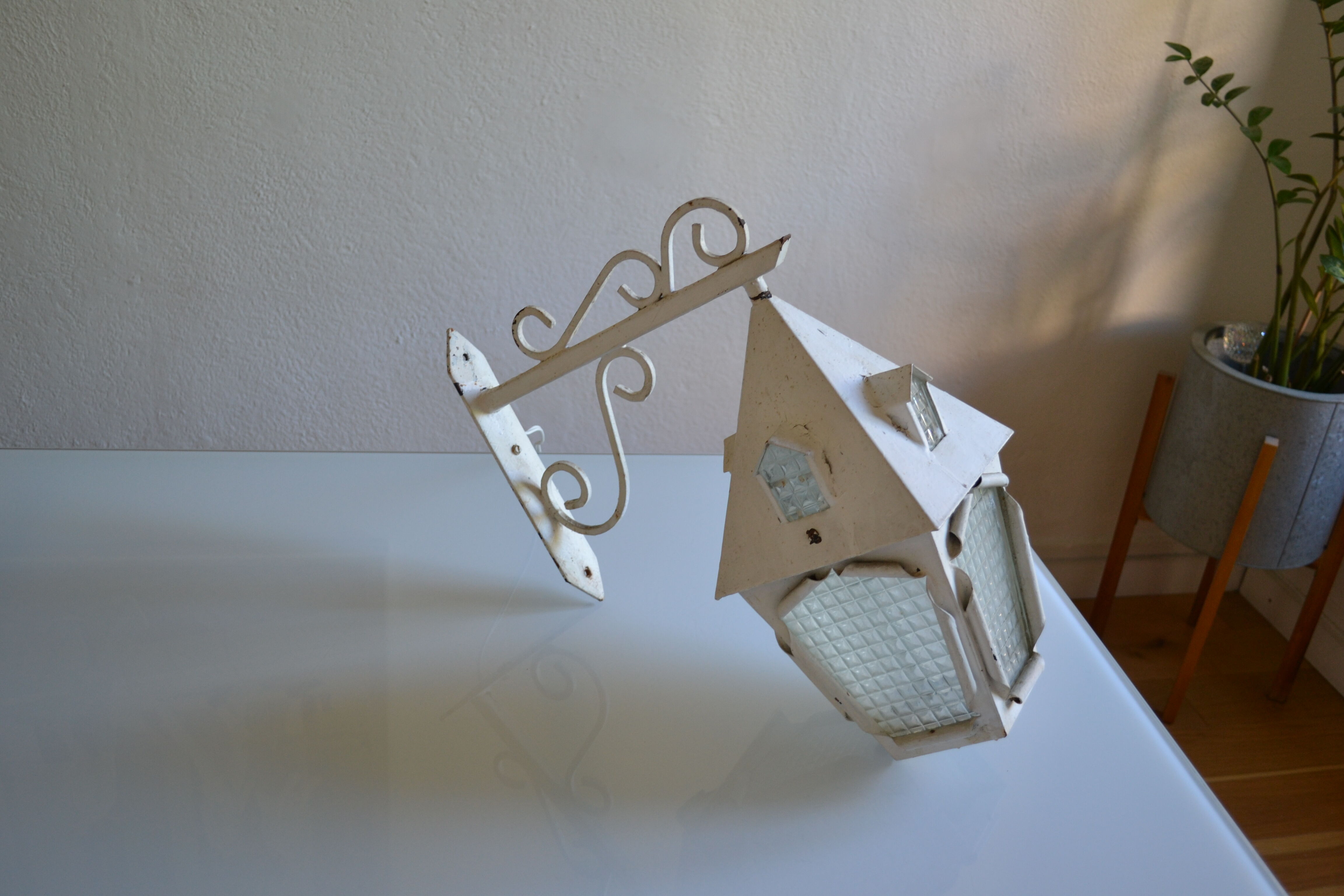 Vintage 1950 wall lamp lantern in wrought iron and glass