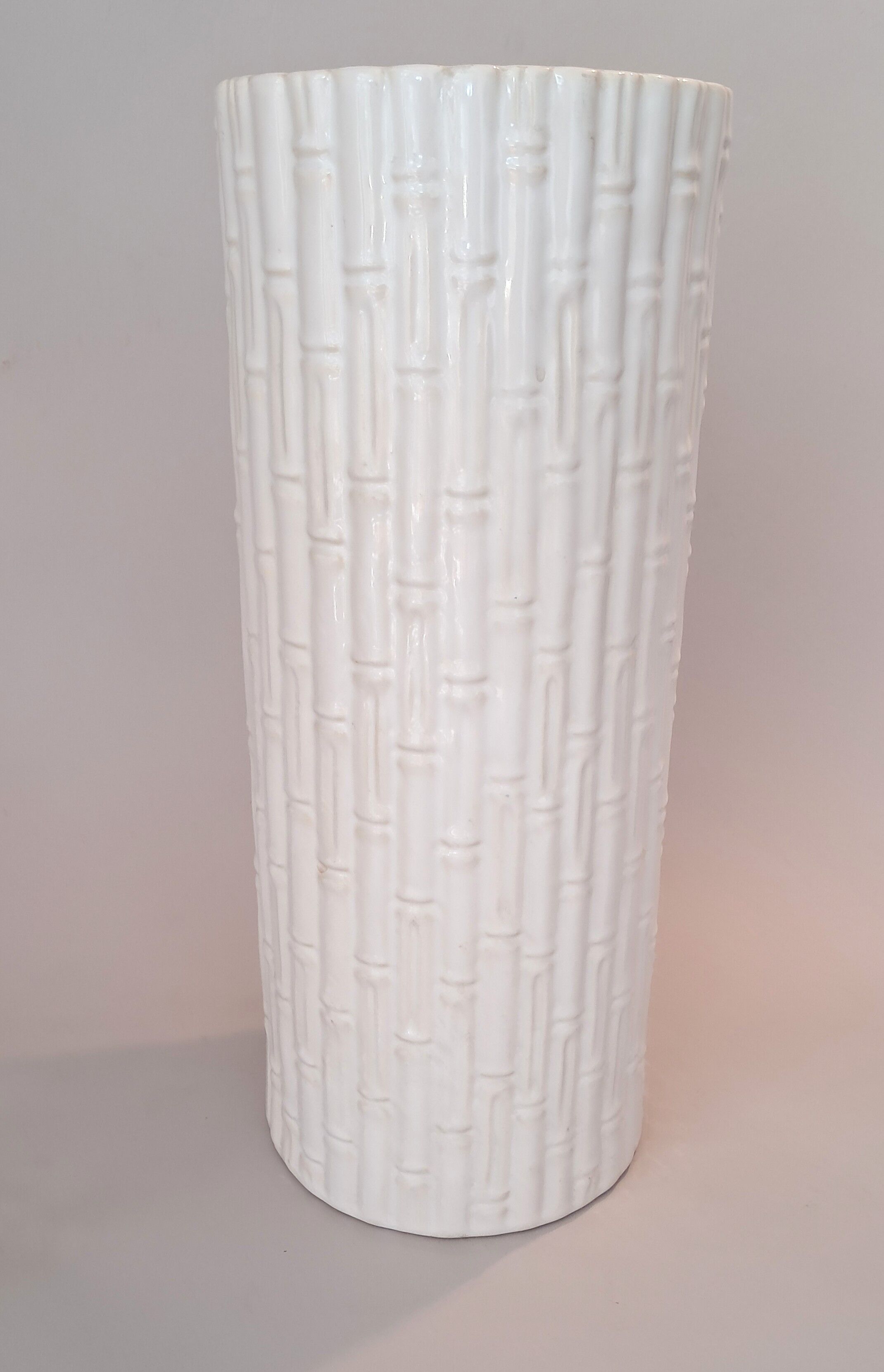 White ceramic umbrella stand, Italy circa 1970.