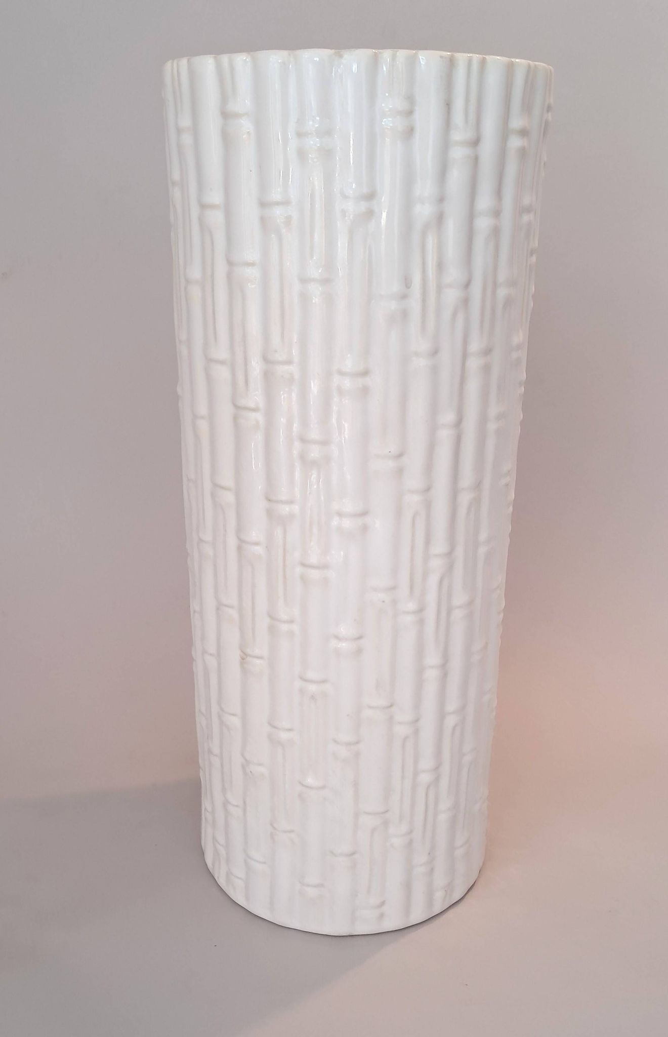 White ceramic umbrella stand, Italy circa 1970.