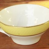 lot of old cups and saucers