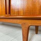 1960s Vintage Timeless Scandinavian Danish Design Teak Sideboard