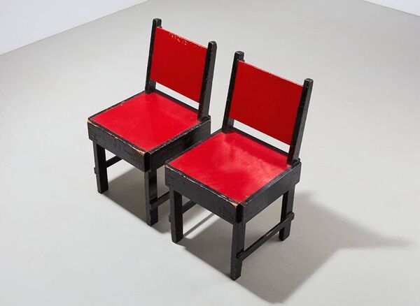 Rare paire de chaises de salle à manger modernistes des années 1930