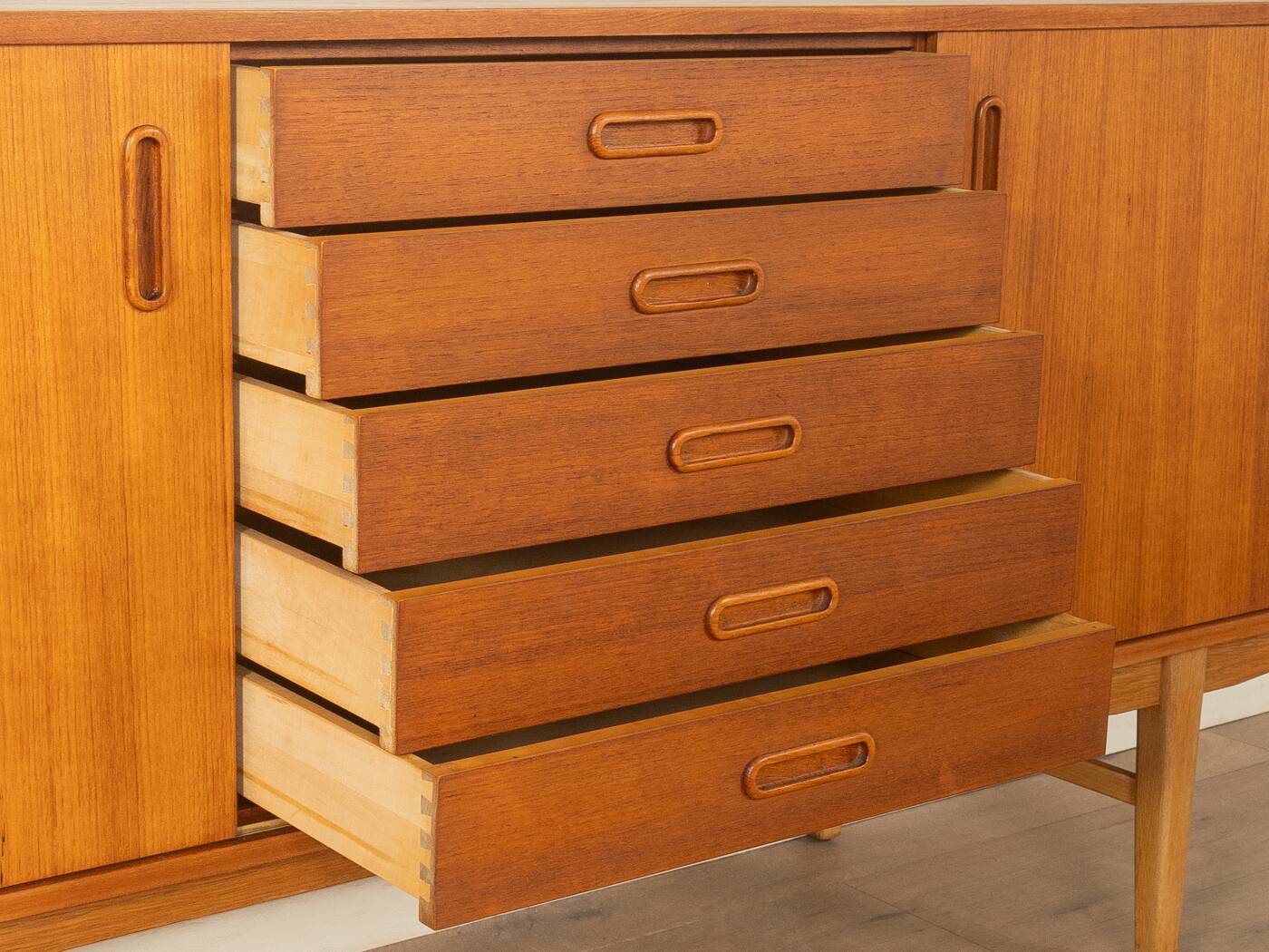 Elegant sideboard from the 1960s with Scandinavian design