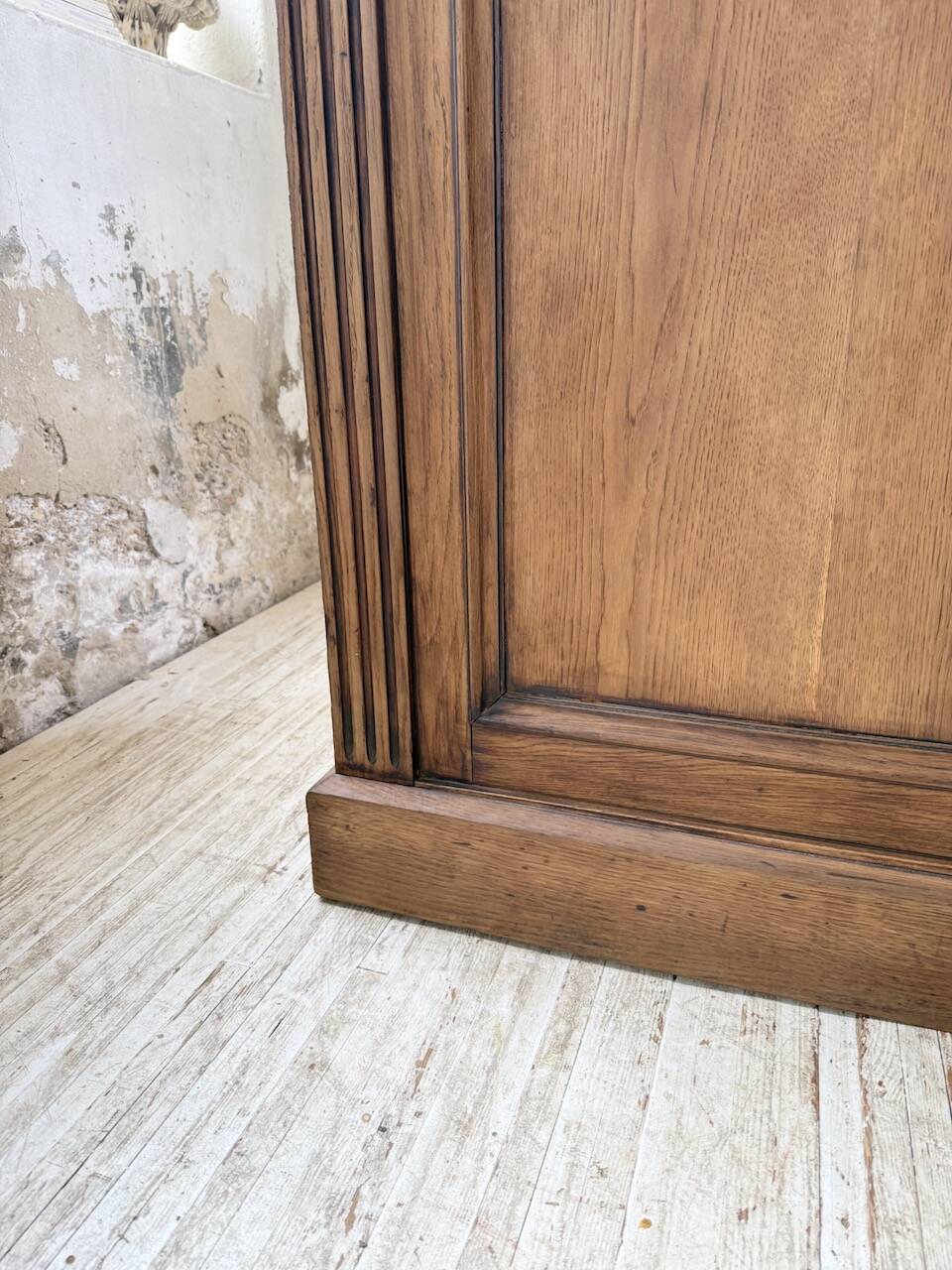 Oak and marble counter 1950
