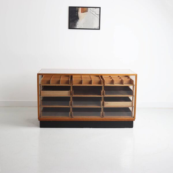 Meuble de métier, présentoir vitré vintage