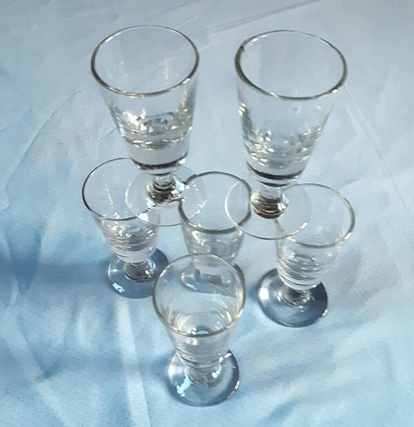 6 verres à café anciens en verre soufflé
