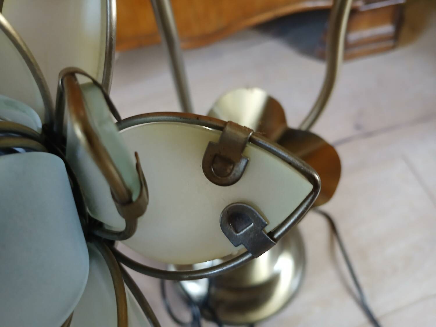 Antique Lotus Flower Lamp