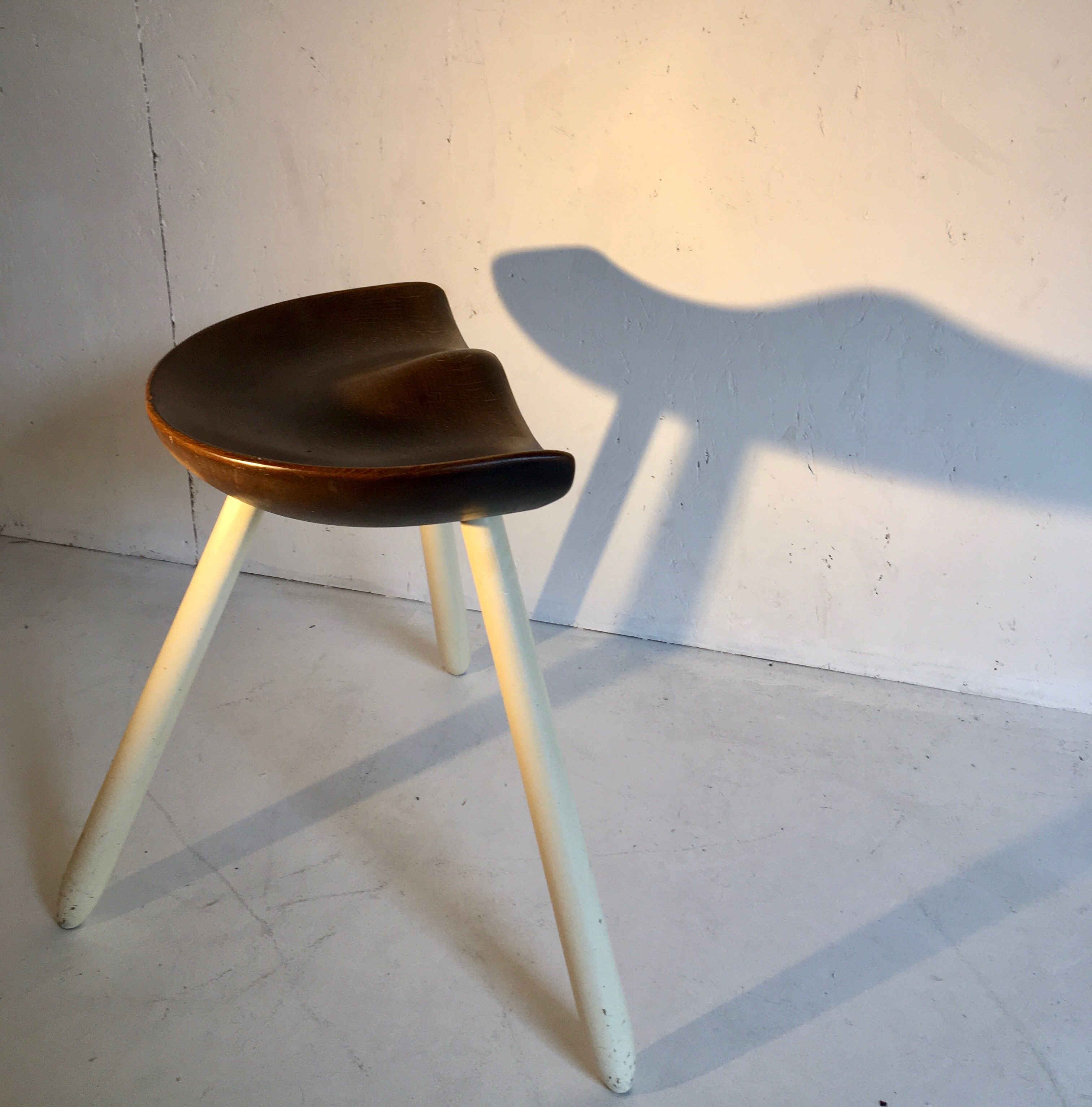 Tabouret tripod Mogens Lassen K Thomsen v. 1942