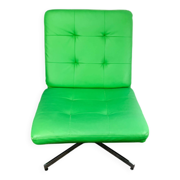 Fauteuil pivotant, chrome et simili cuir, vintage des années 70