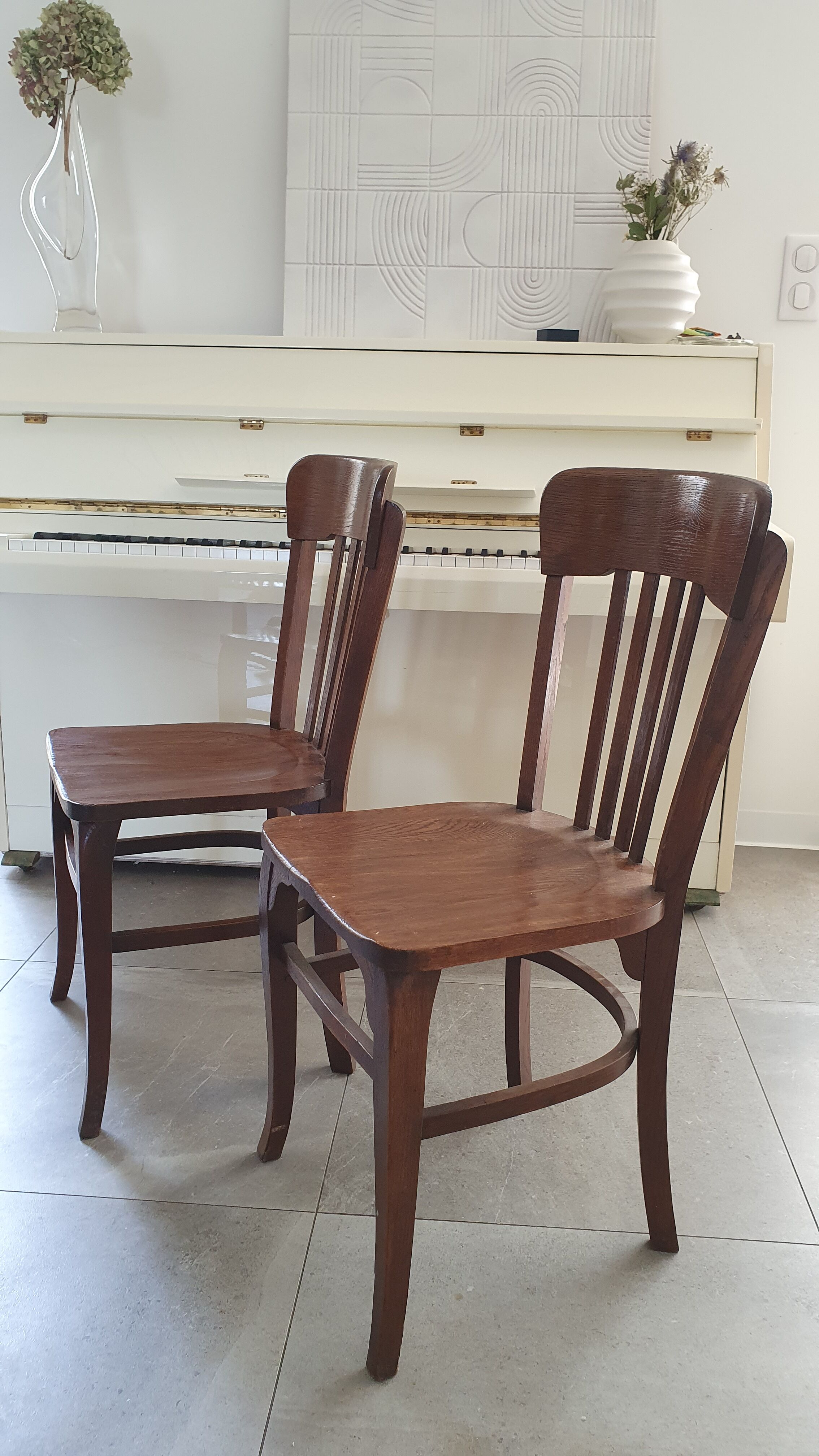 Paire de chaises dites américaines années 40