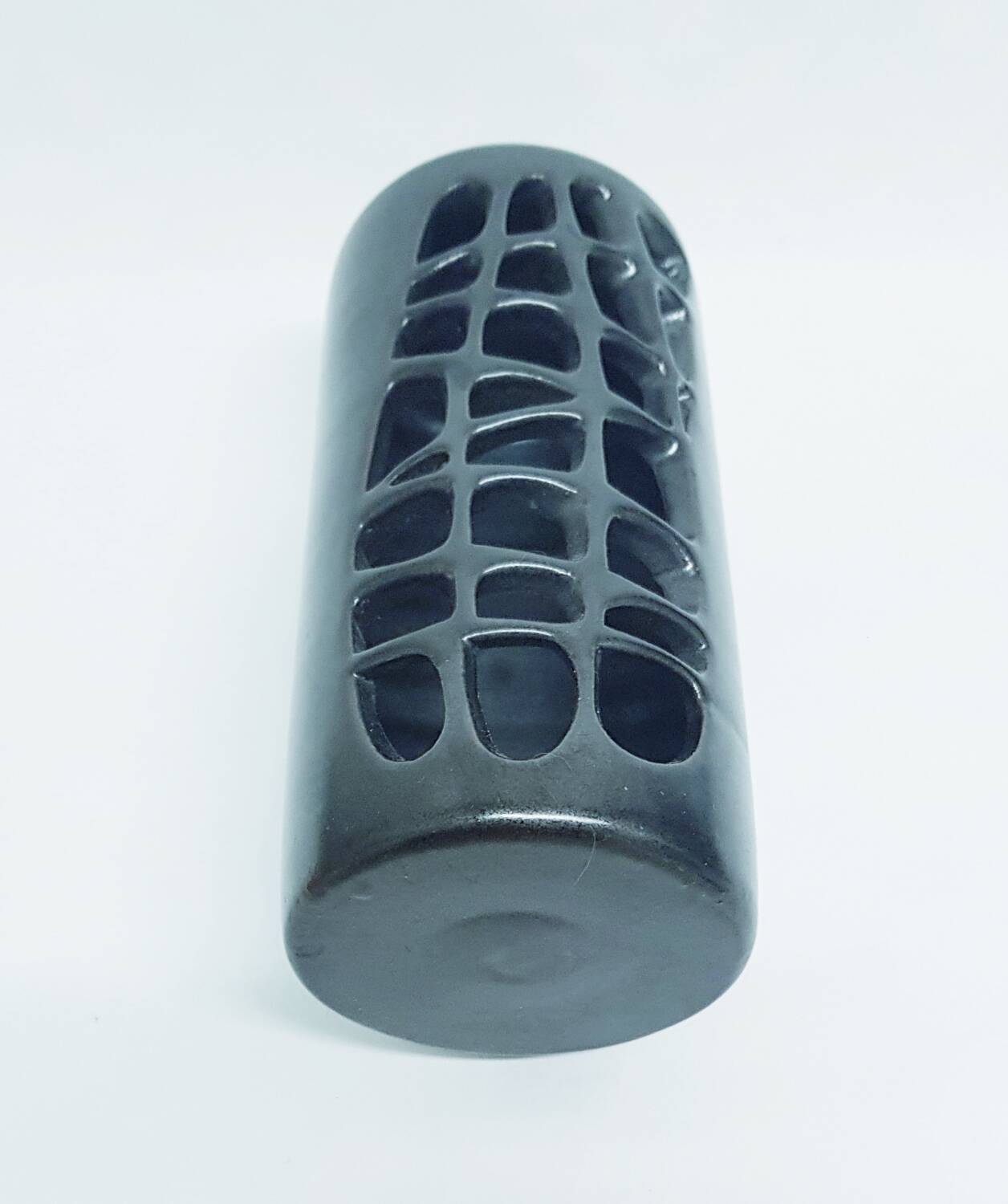 Vase à pied brutaliste du milieu du siècle