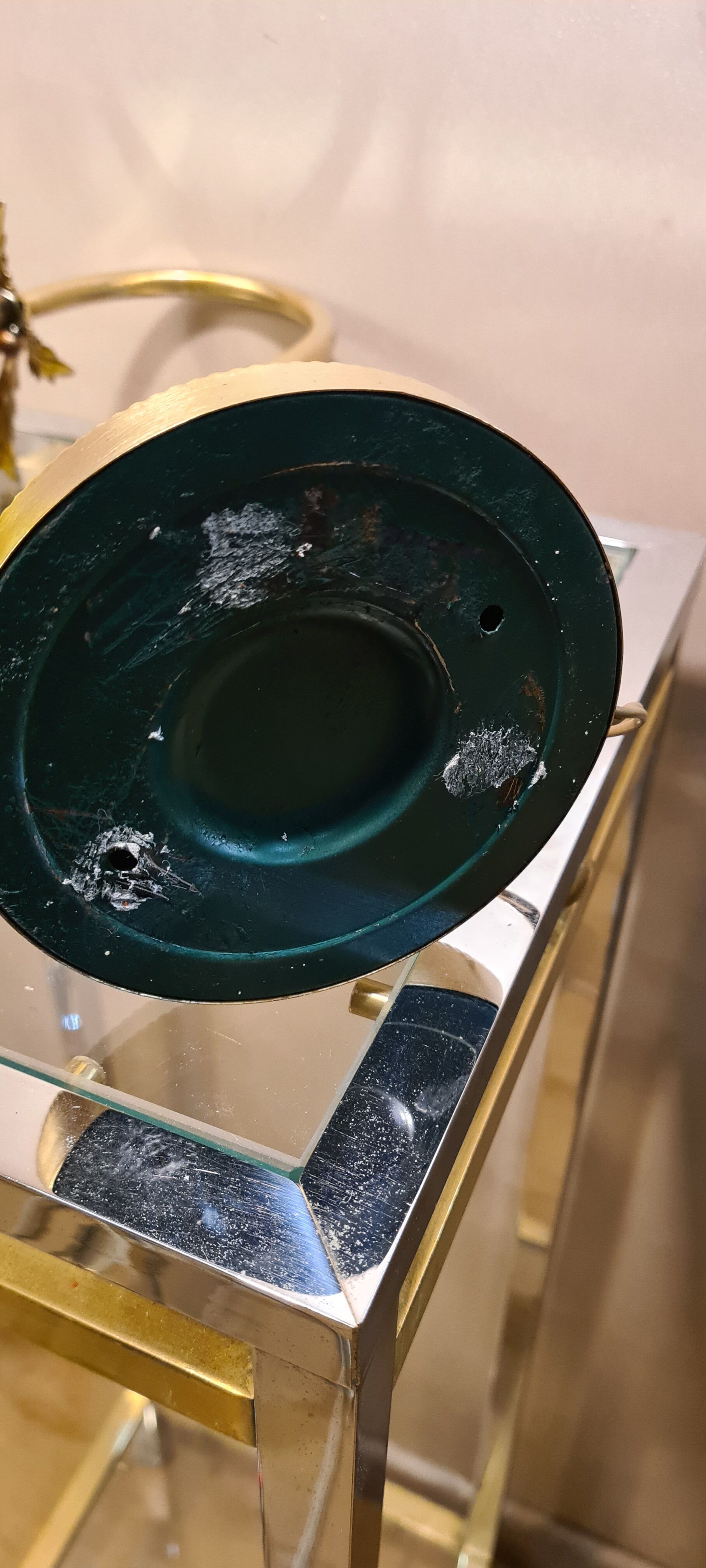 Golden steel lamp, with tulip old marbled yellow glass paste,