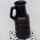 Vase West Germany brown with geometric relief from the 1970s.