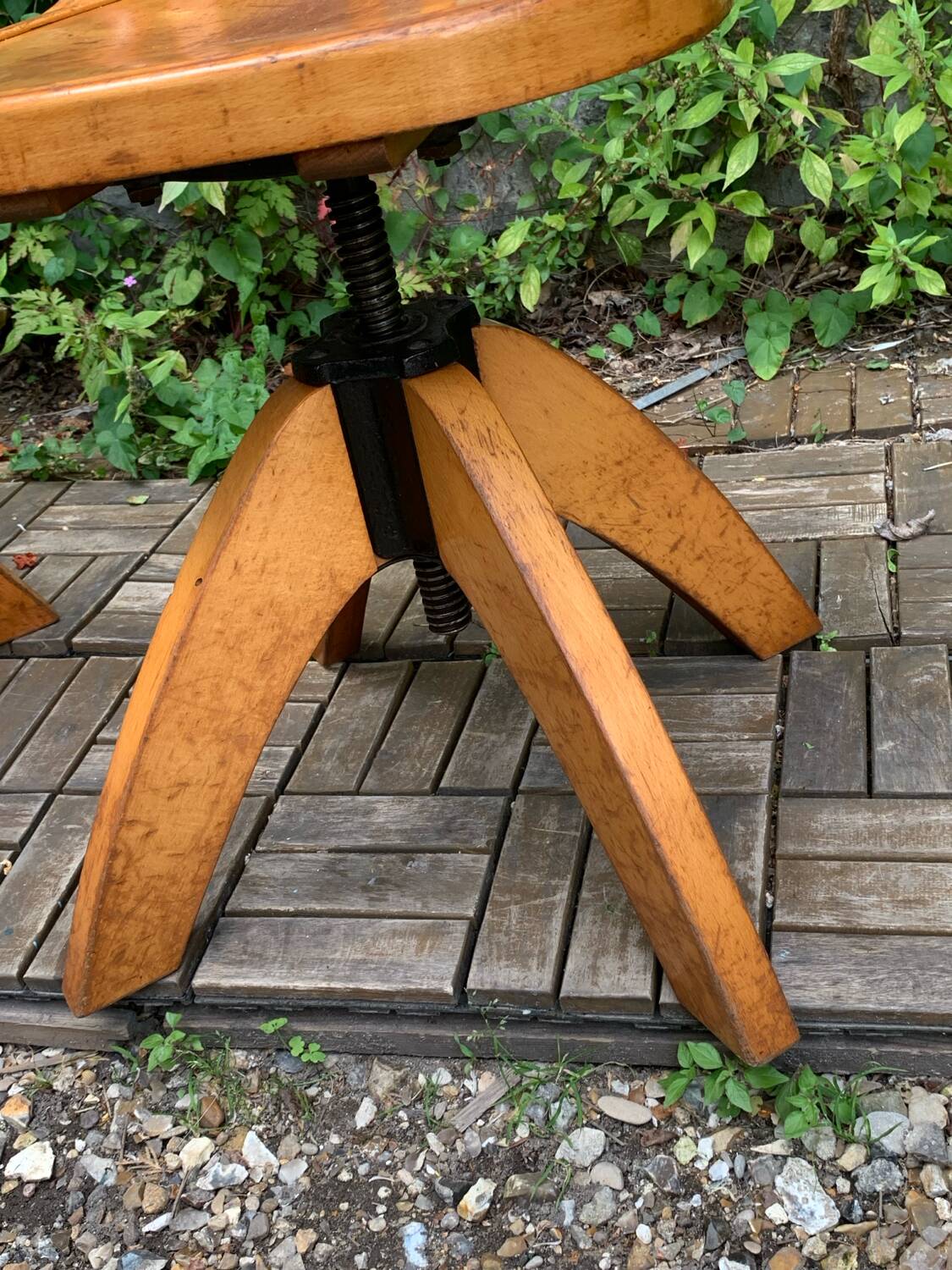 Pair of Baumann rotating screw chairs 1960