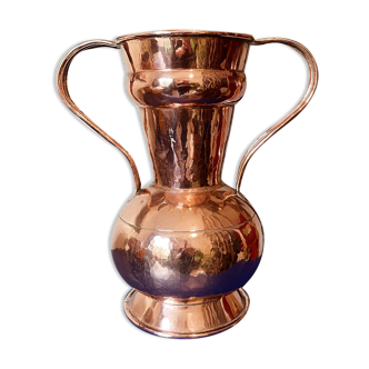 Pink copper amphora