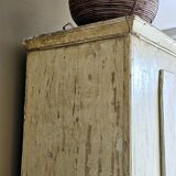 19th-century bonnetière wardrobe | Claudia