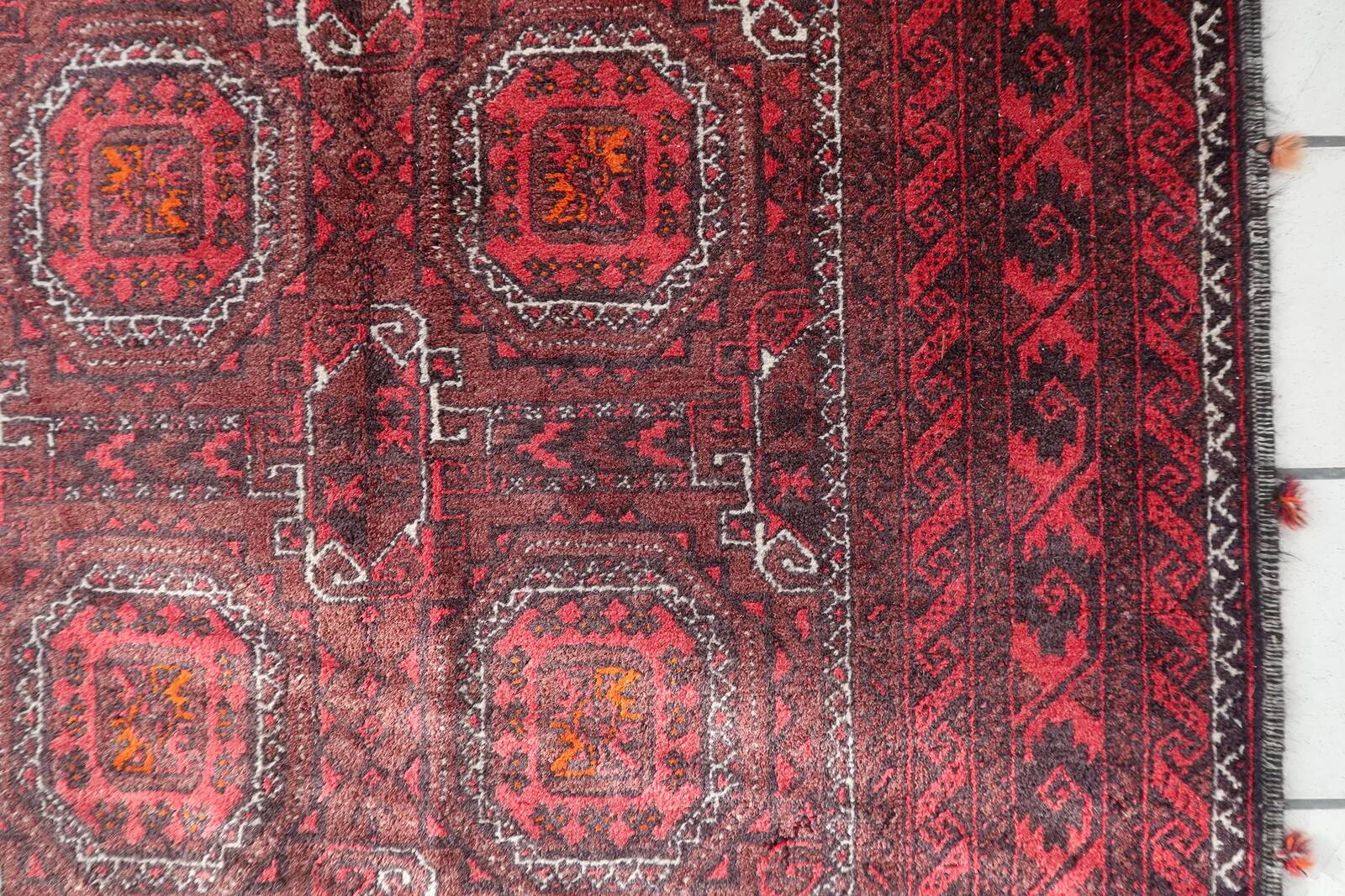 Tapis couloir baloutche afghan vintage 107 x 211 cm - tribal répétitif (1C1196)
