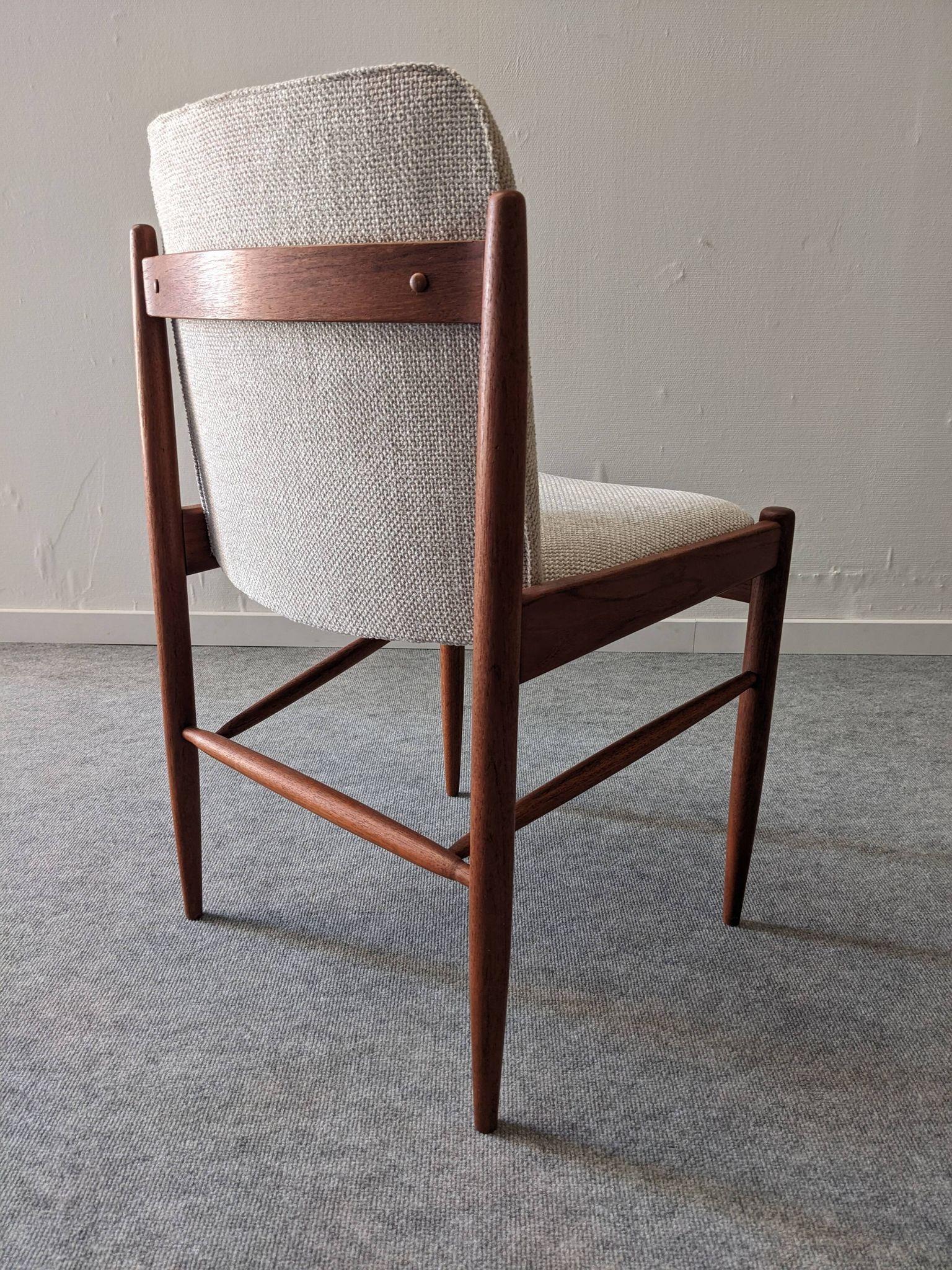 Série de 4 chaises scandinaves en teck, Danemark vers 1960