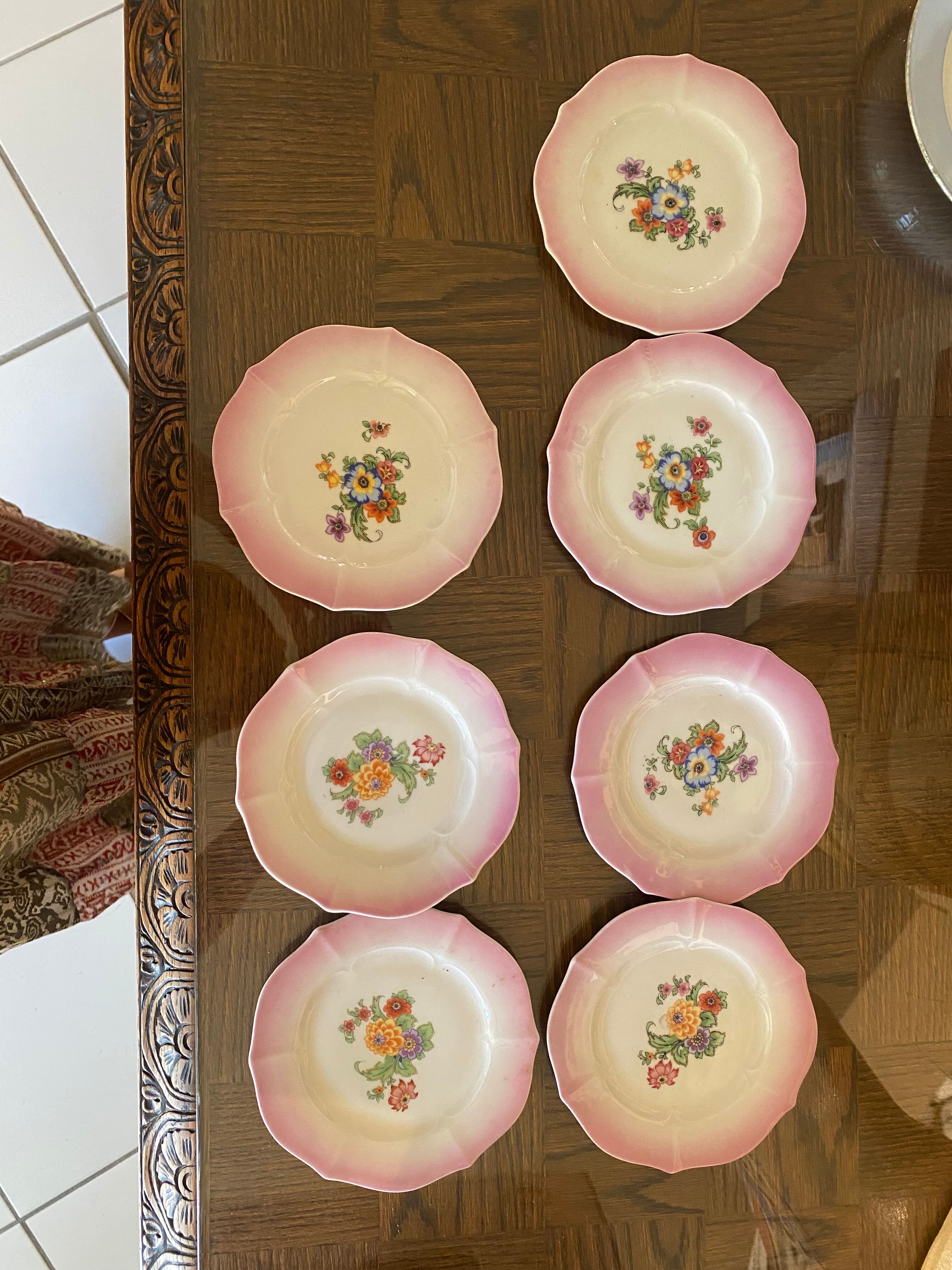 Series of vintage dessert plates