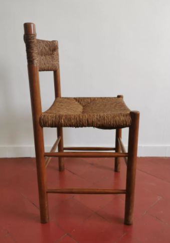 Dordogne model chair from Sentou