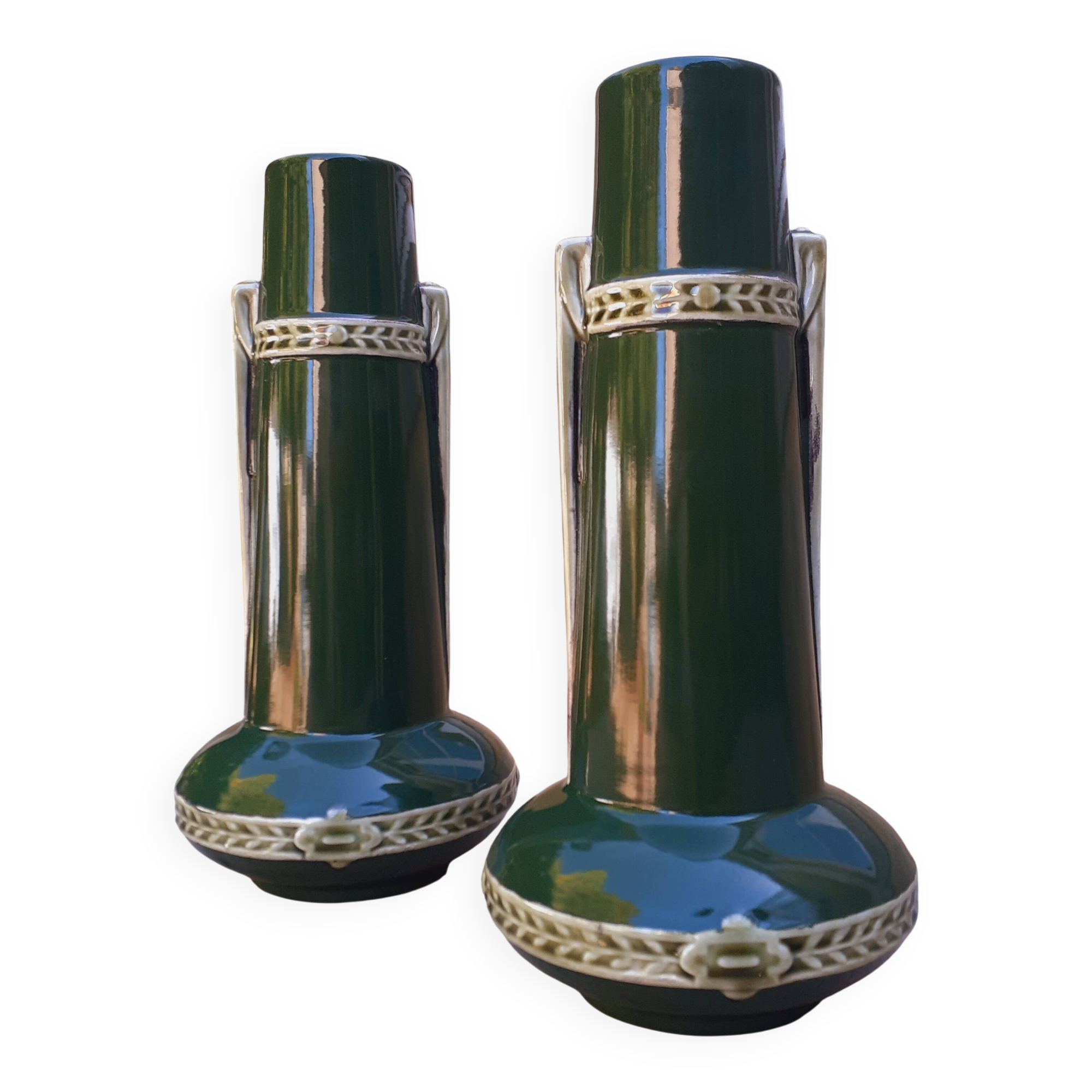 Pair of Art Nouveau barbotine vases by Gustave de Bruyn