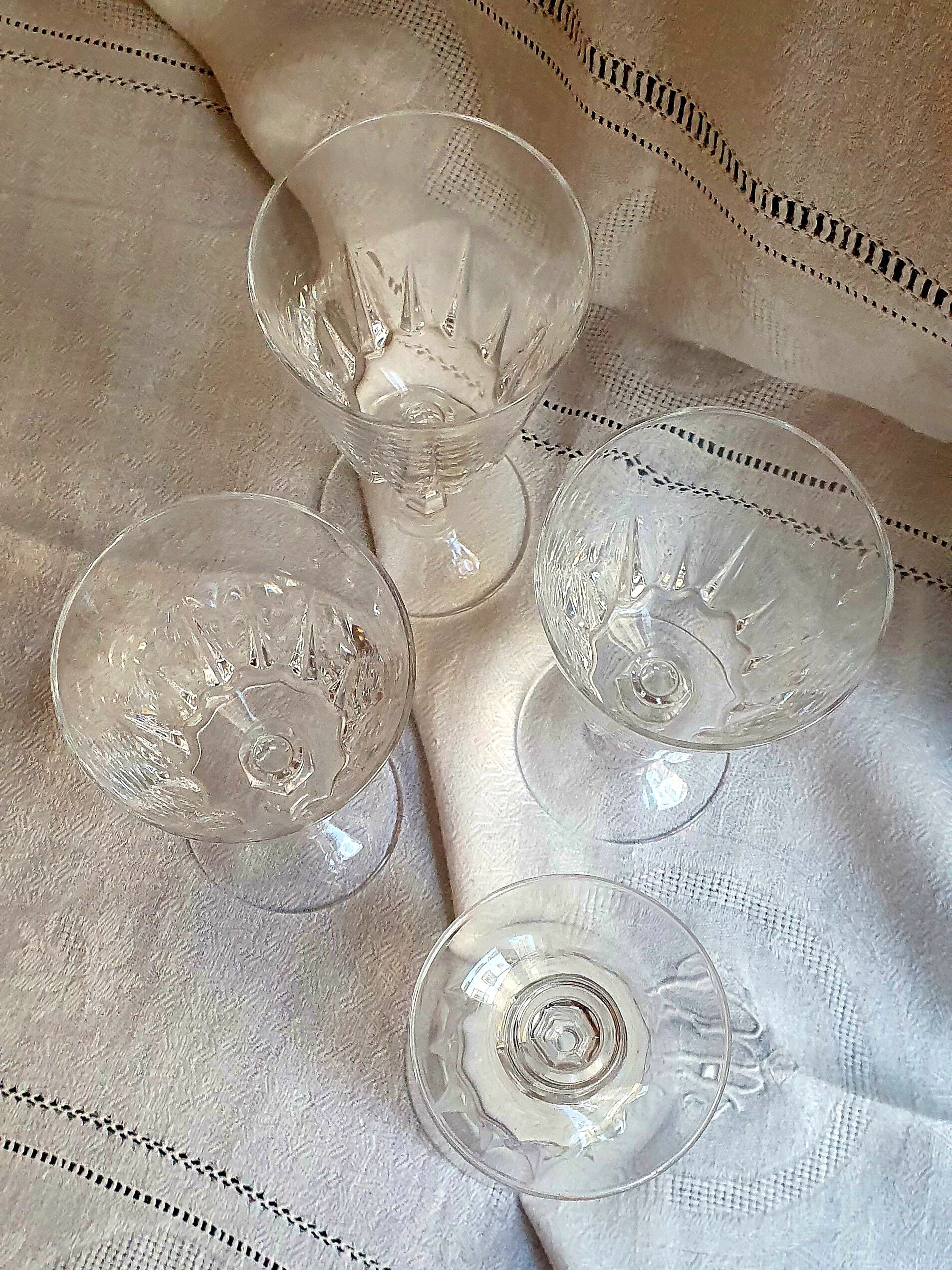 Set of 4 Art Deco crystal wine glasses