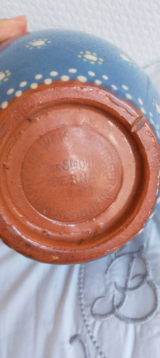 Varnished terracotta pitcher, Alsatian. Clo Saint Odile OBERNAY.
