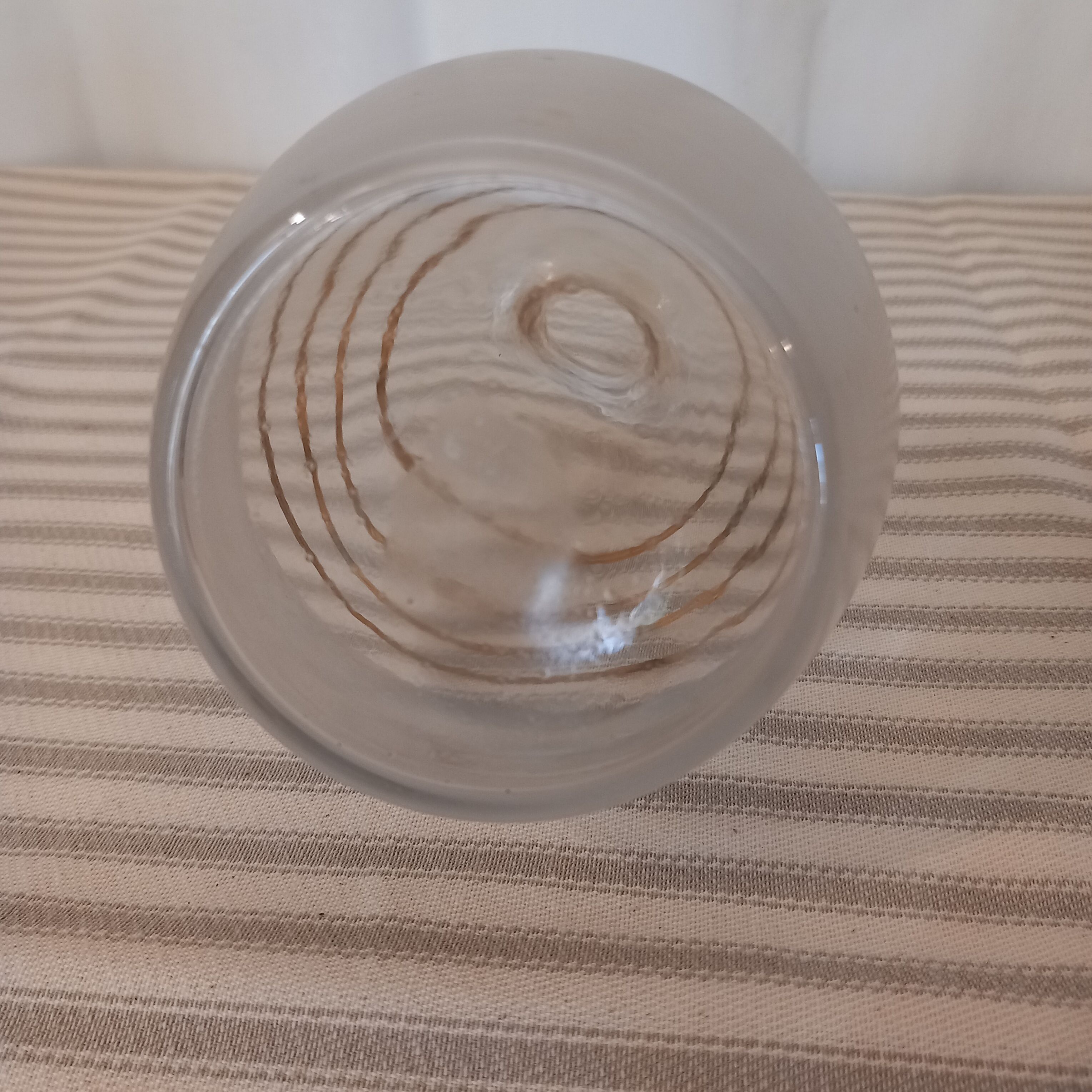 Liquor decanter with golden edging