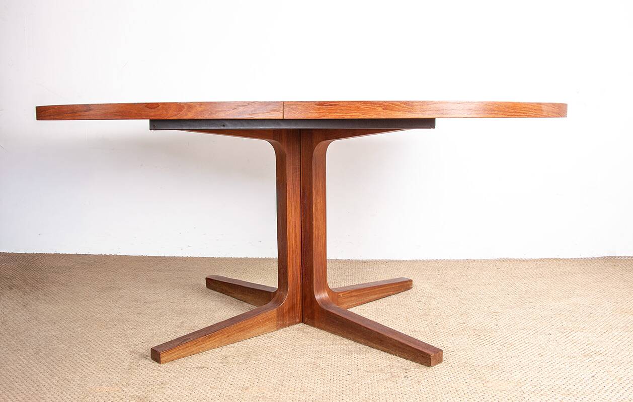 Very large Danish dining table in teak, oval and extendable, Dyrlund.