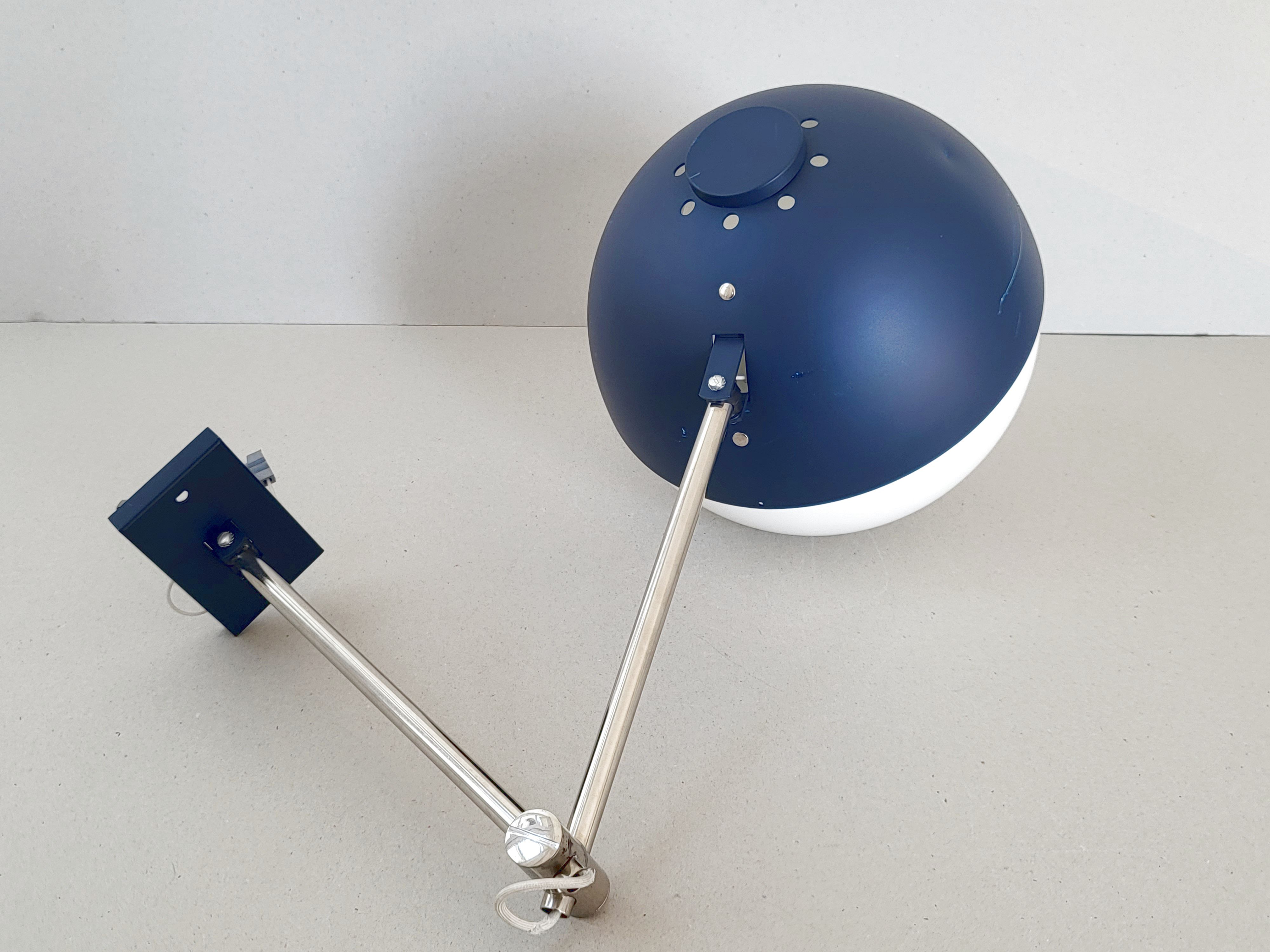 Articulated wall lamp space age vintage 1960