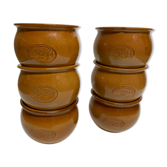 6 pretty glazed stoneware pots